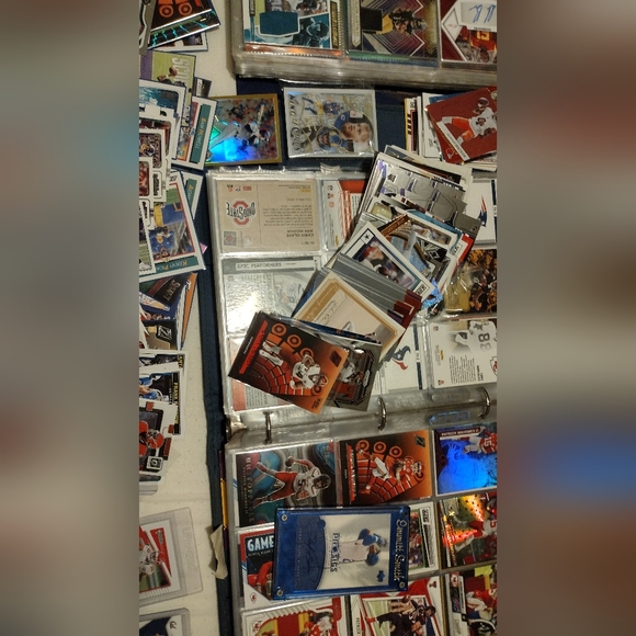 Sports card collection - Picture 6 of 13